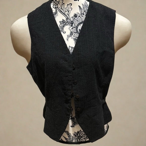 Michel Rene Black Button-Up Vest - Picture 1 of 5
